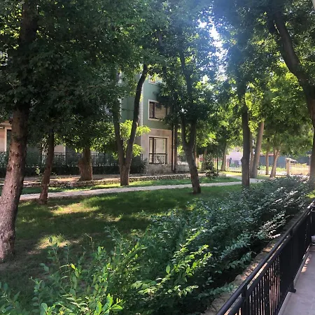 Rabi Park * Βάρνα