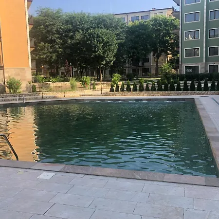 Rabi Park Διαμέρισμα Βάρνα